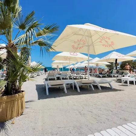 Hotel Meduza Estival