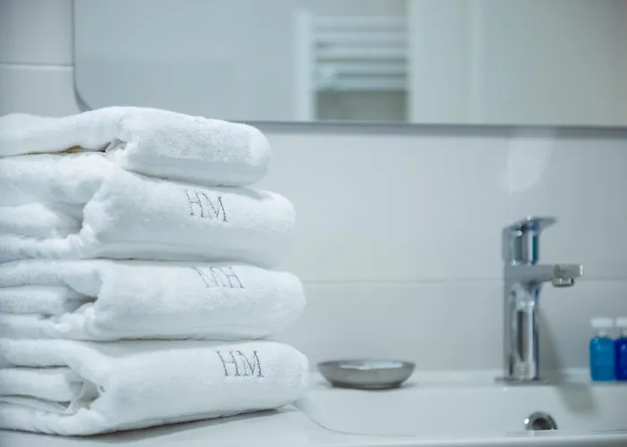 Отель Meduza Estival