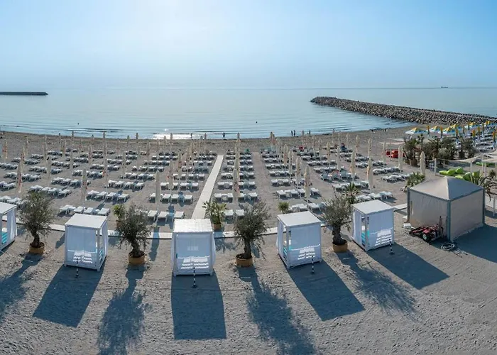 Meduza Estival Отель