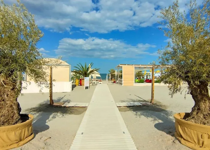 Meduza Estival Отель