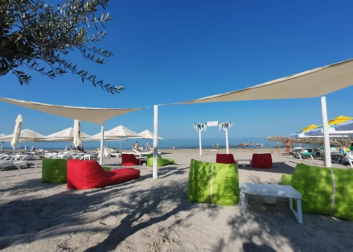 Отель Meduza Estival