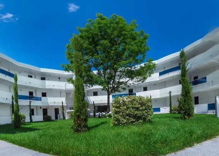 Meduza Estival Отель