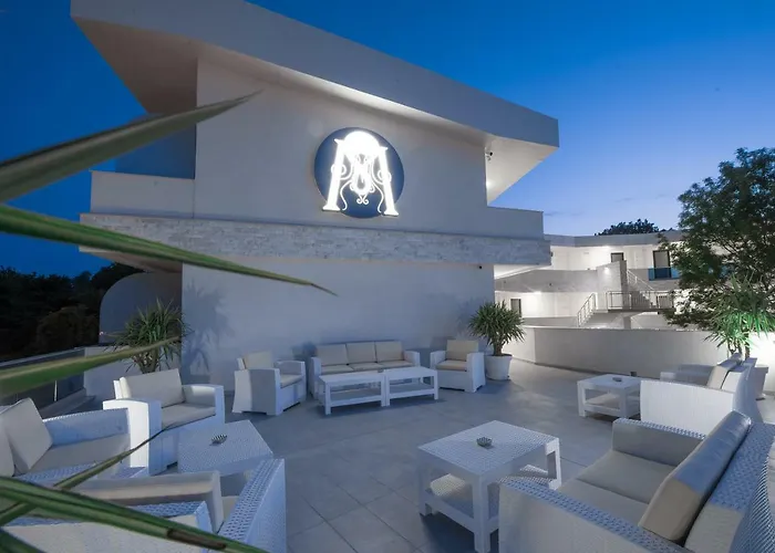 Meduza Estival Отель 3*