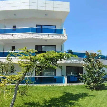 Hotel Meduza Estival 3*