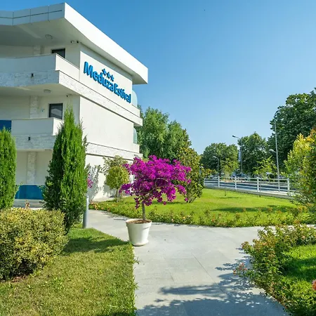 Hotel Meduza Estival